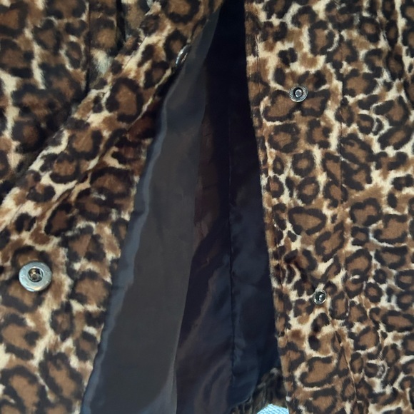 New Look Brown Leopard Print jacket - Picture 3 of 5